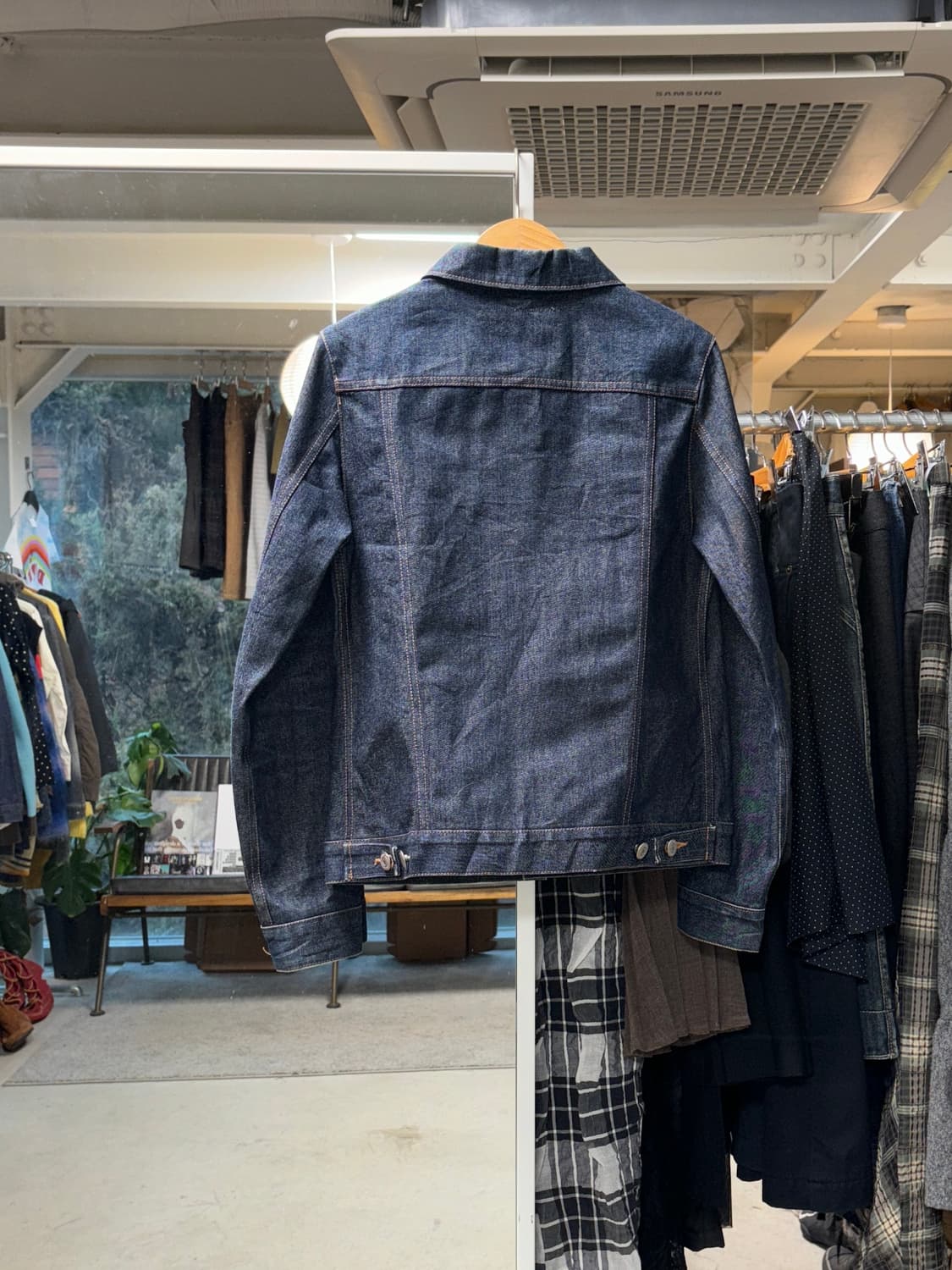 Nice claup 리지드 데님 자켓 상품이미지2