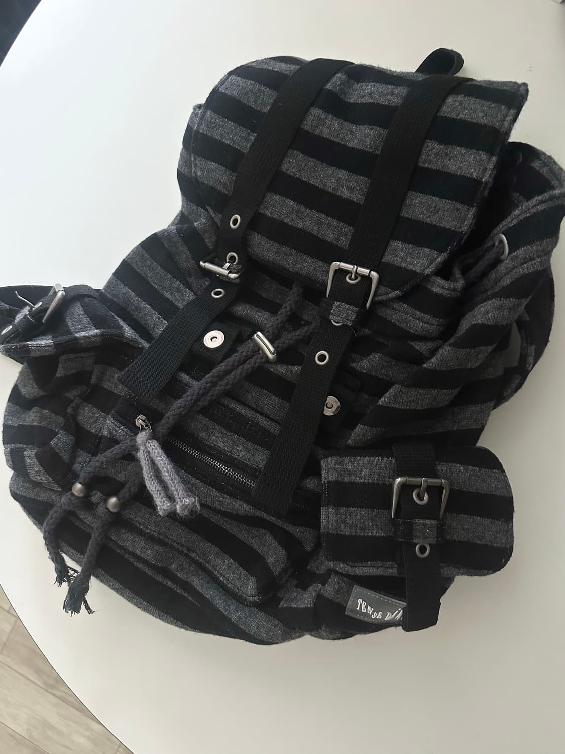 탠스댄스 파히섬 스트라이프 백팩 상품이미지2