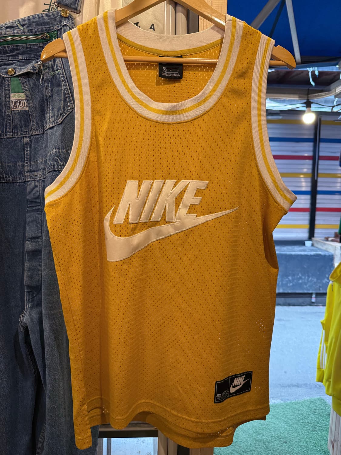 나이키 메쉬 탱크탑 농구 져지 옐로우 상품이미지1