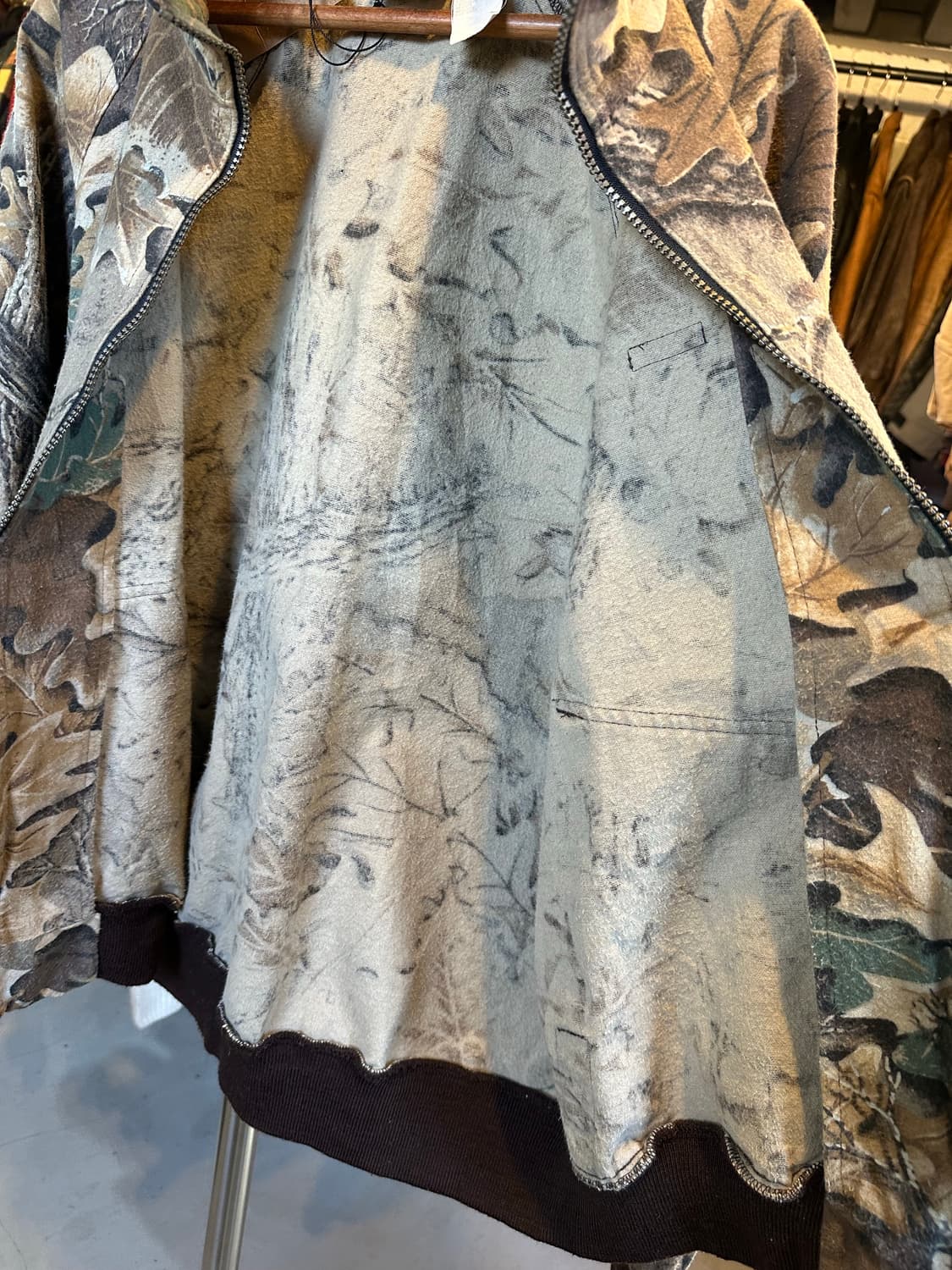 울리치 아웃도어웨어 리얼트리 카모 붐버 자켓 상품이미지8