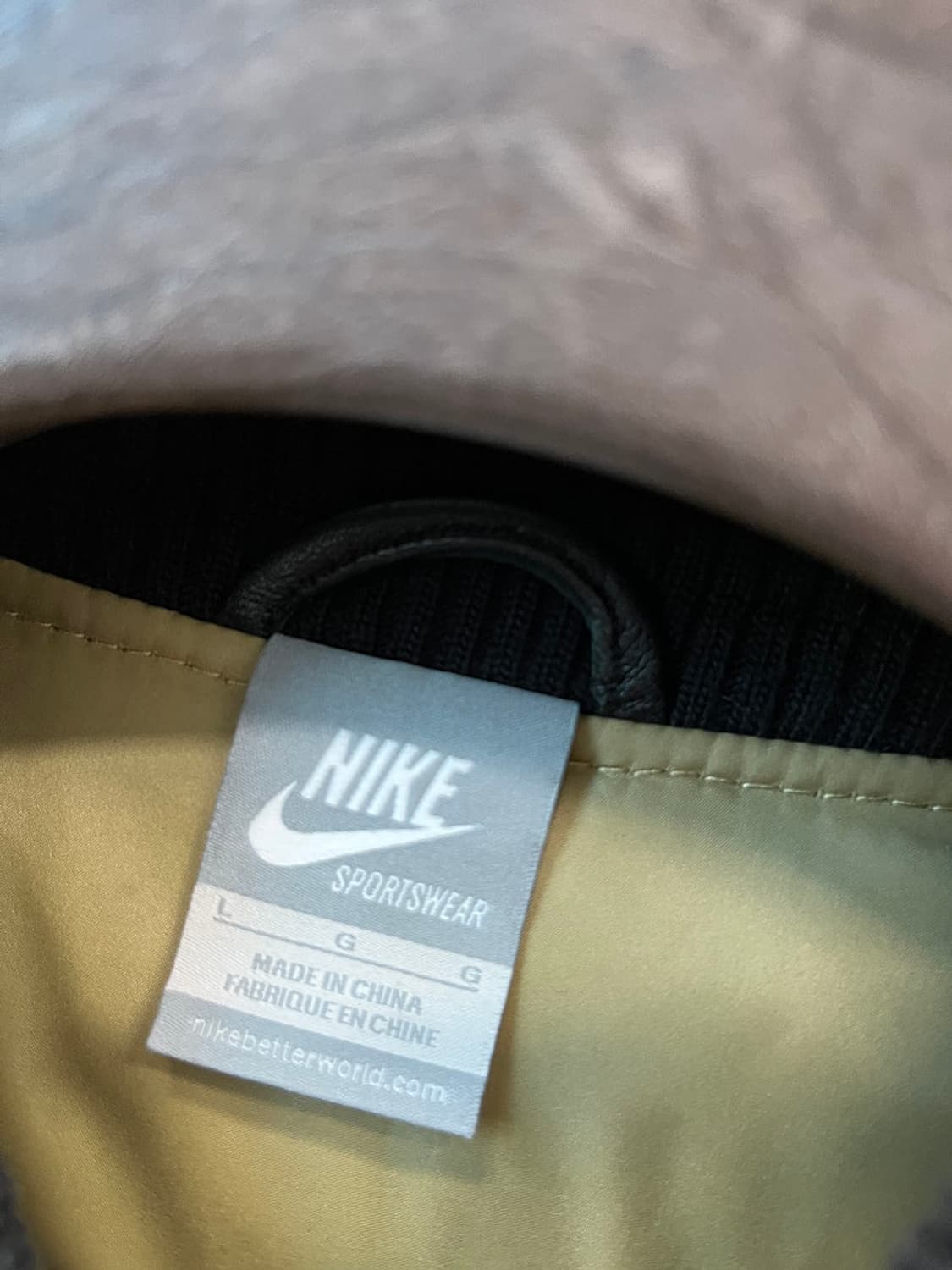 100-105) 나이키 구스다운 바시티  상품이미지8