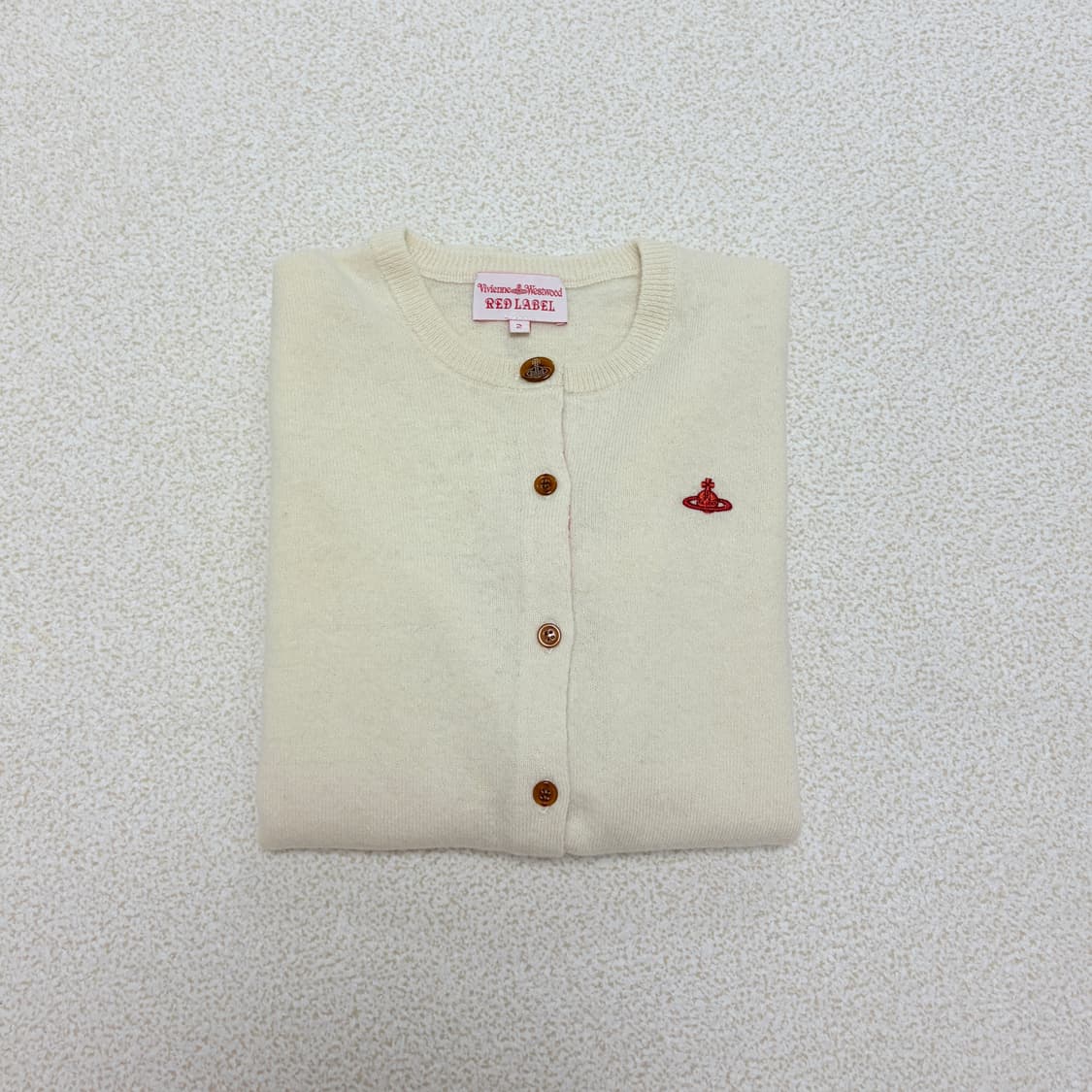 비비안웨스트우드 레드라벨 아이보리 울 가디건 상품이미지1