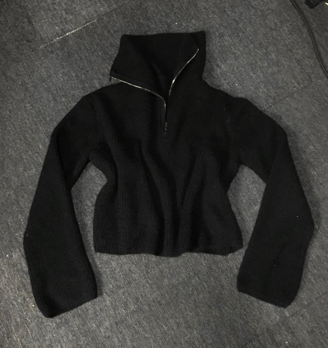 니트 반집업 상품이미지1