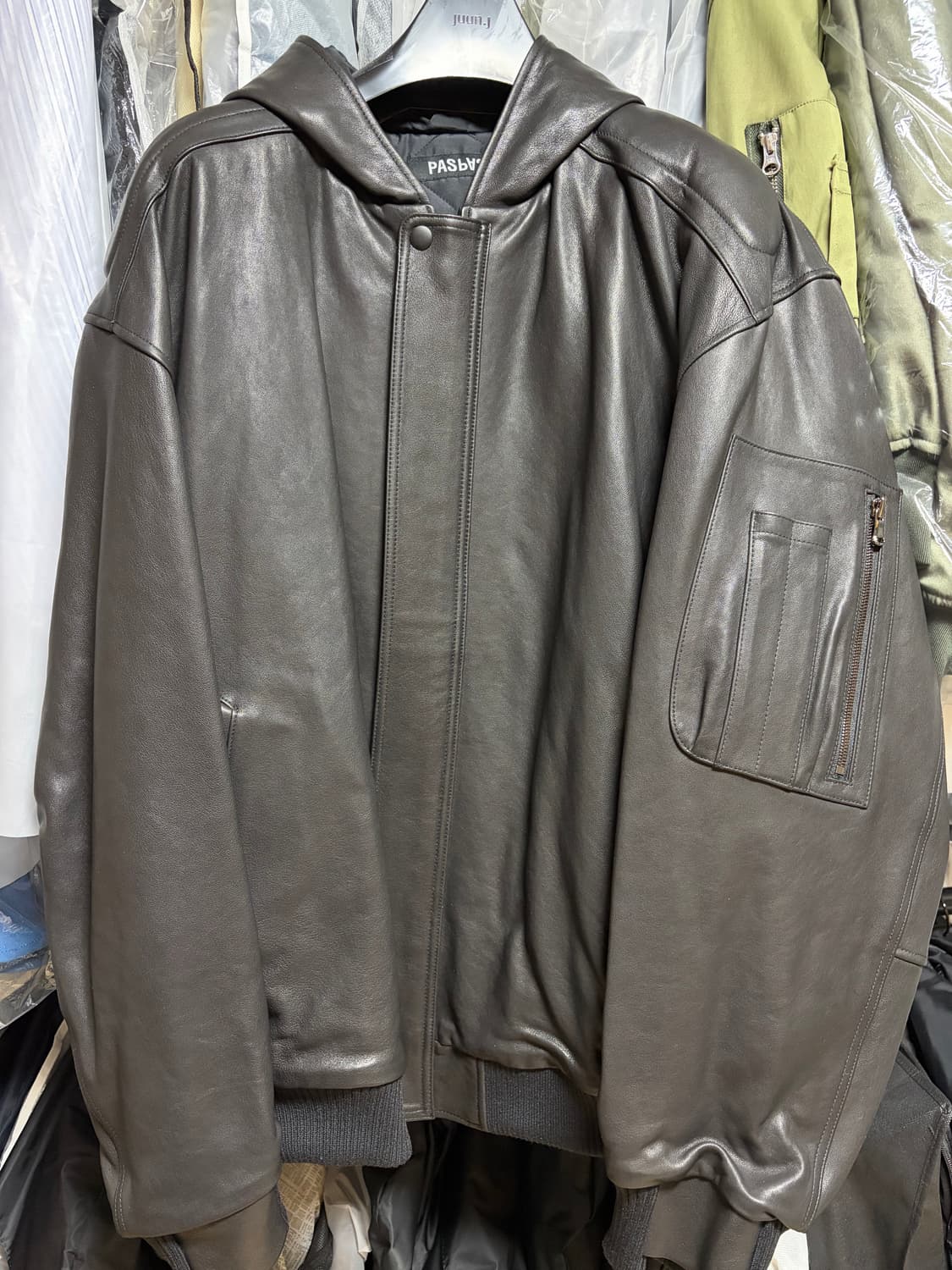 아워파스 033 레더 봄버 자켓 상품이미지1