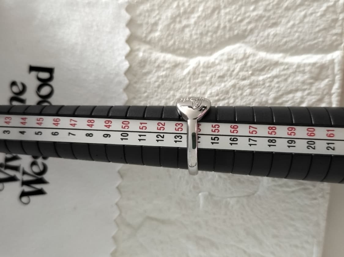 비비안웨스트우드 아카이브 orb 각인 디테일링 반지 상품이미지5