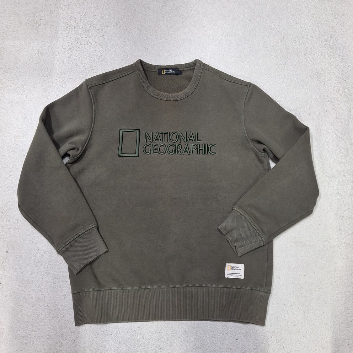 내셔날지오그래픽  기모맨투맨L 상품이미지1