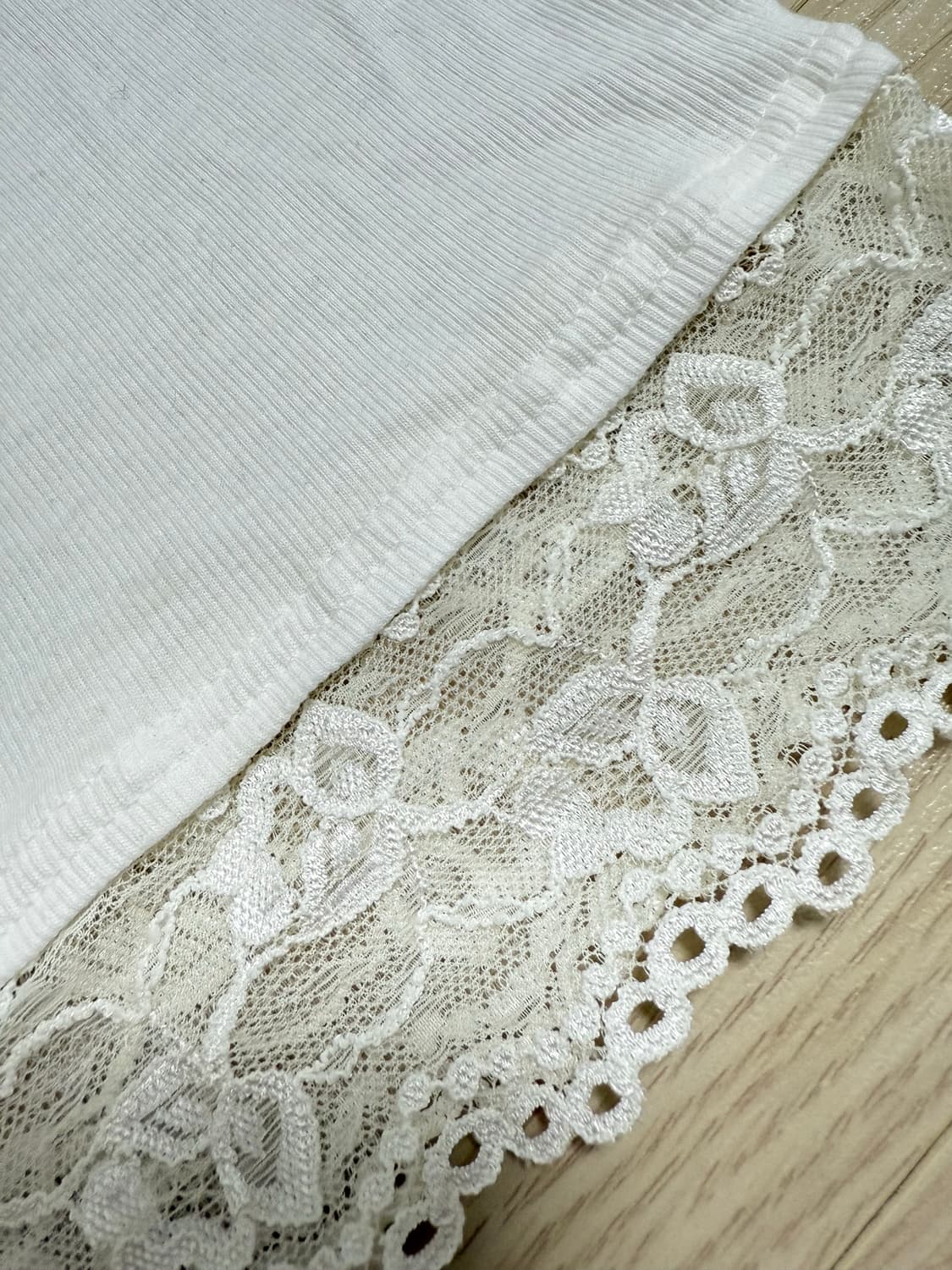 밑단 레이스 슬리브리스 상품이미지3