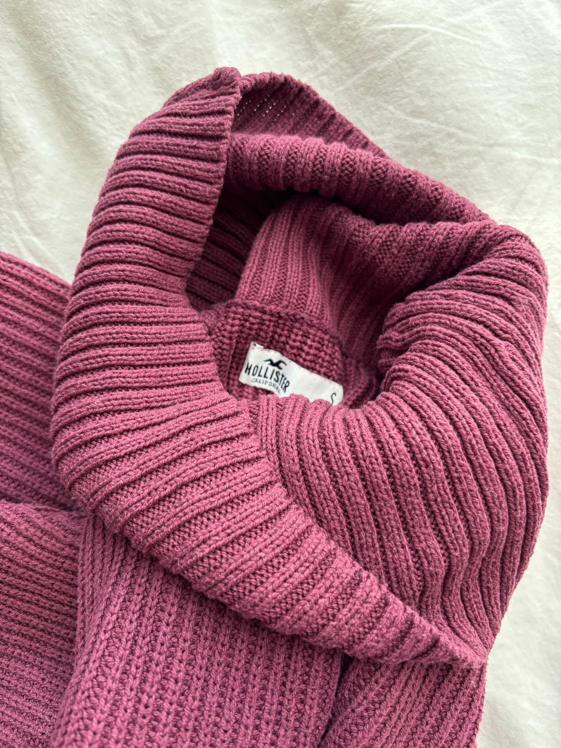 홀리스터 터틀넥 상품이미지1