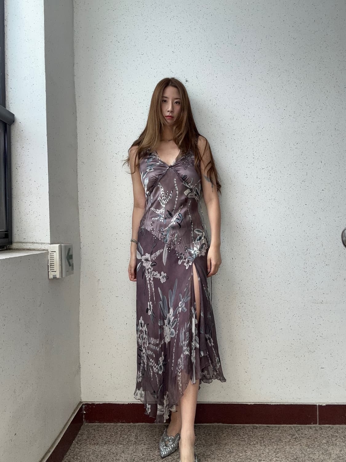 퍼플 시퀸 플라워 실크 맥시 드레스 원피스 상품이미지3