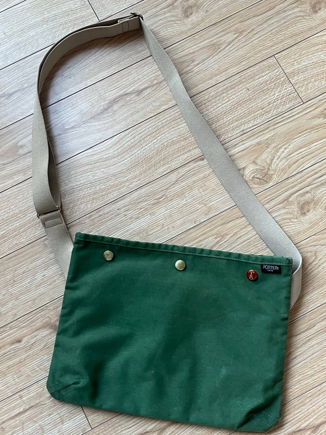 포터 캔버스 크로스백 상품이미지1