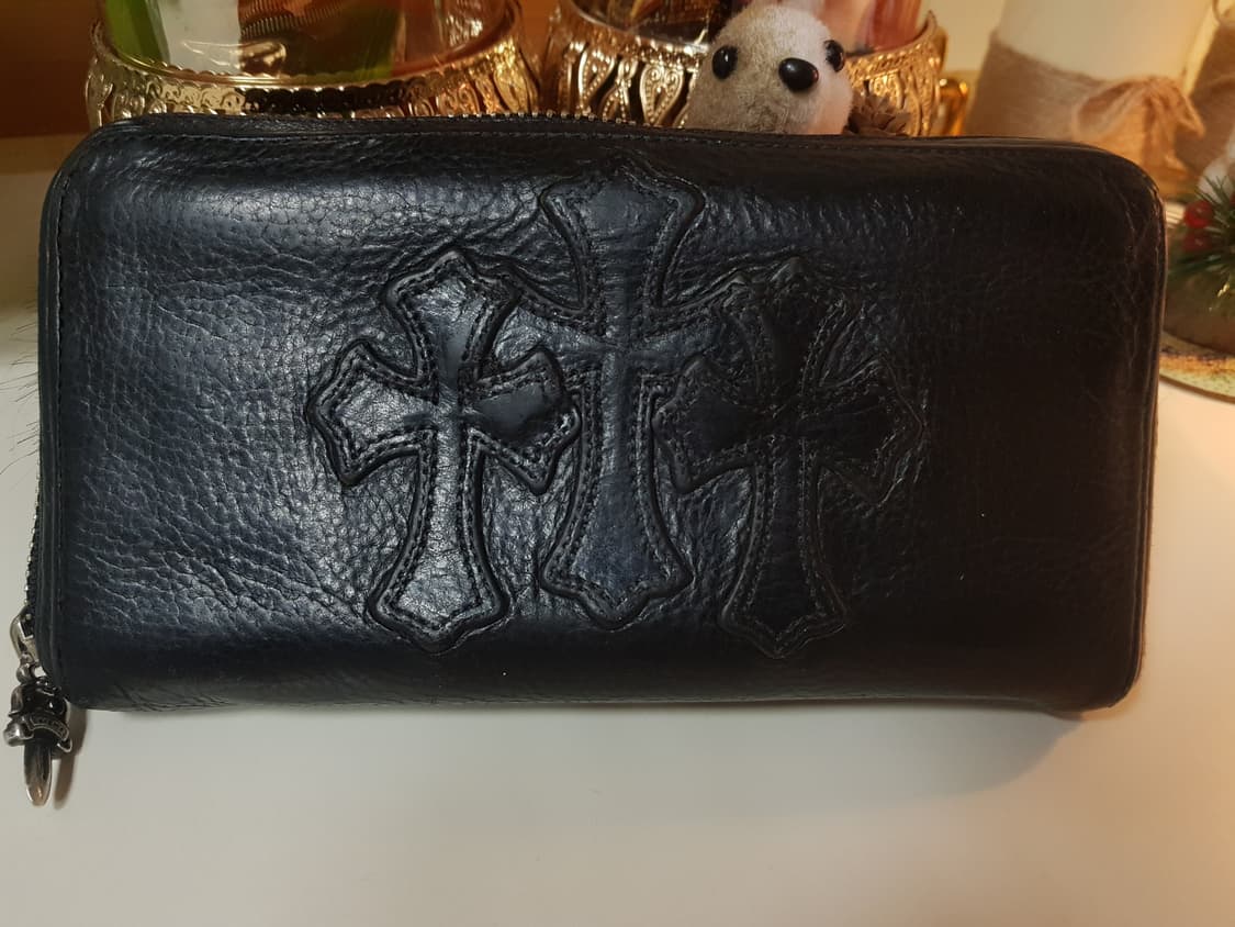 크롬하츠 트리플 크로스 레더 패치 장지갑 상품이미지1