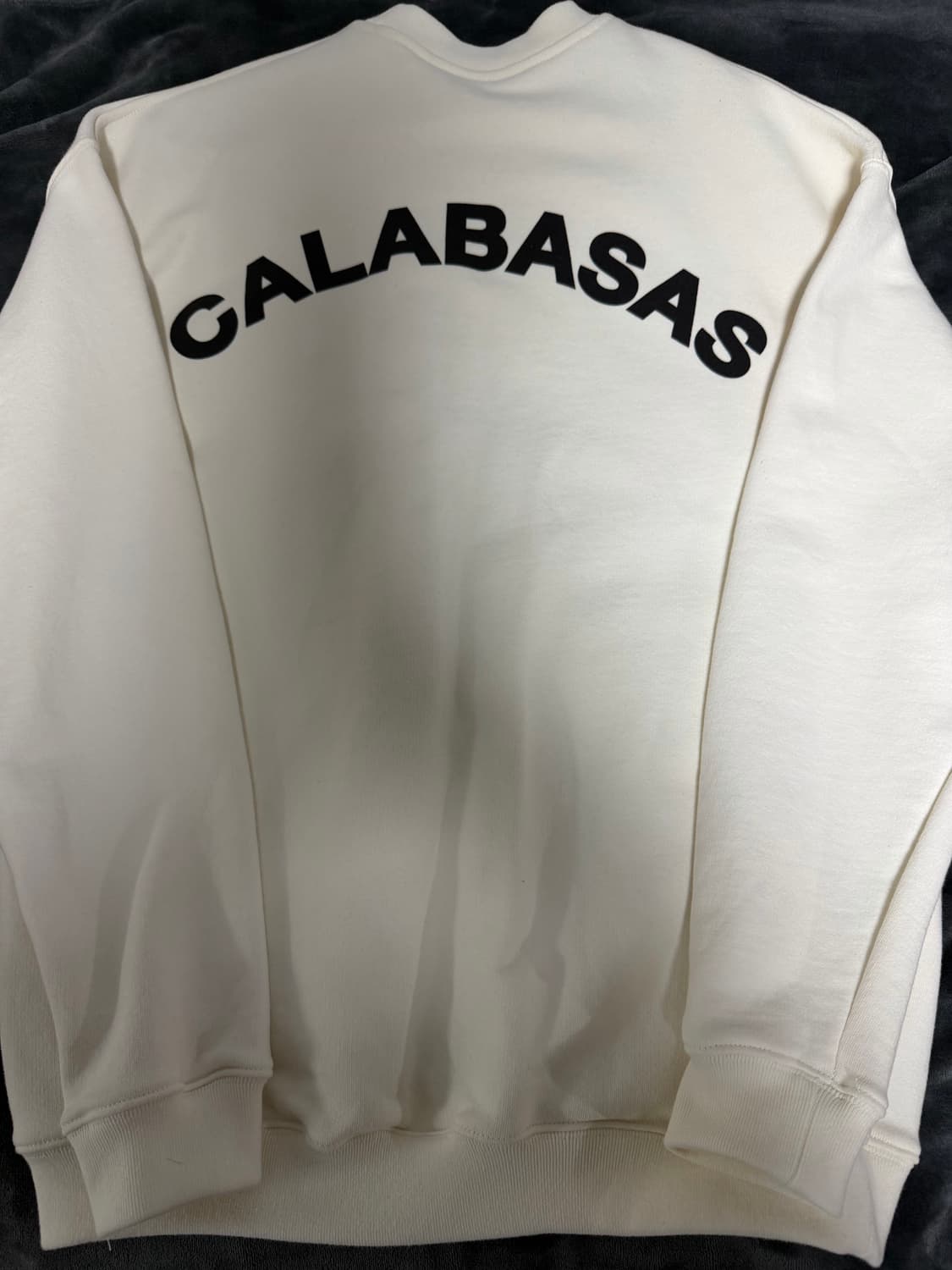 YEEZY SEASON 5 CALABASAS EMBLEM CREWNECK 상품이미지3