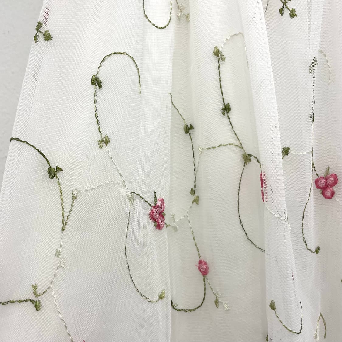 sheer floral embroidered skirt 상품이미지2