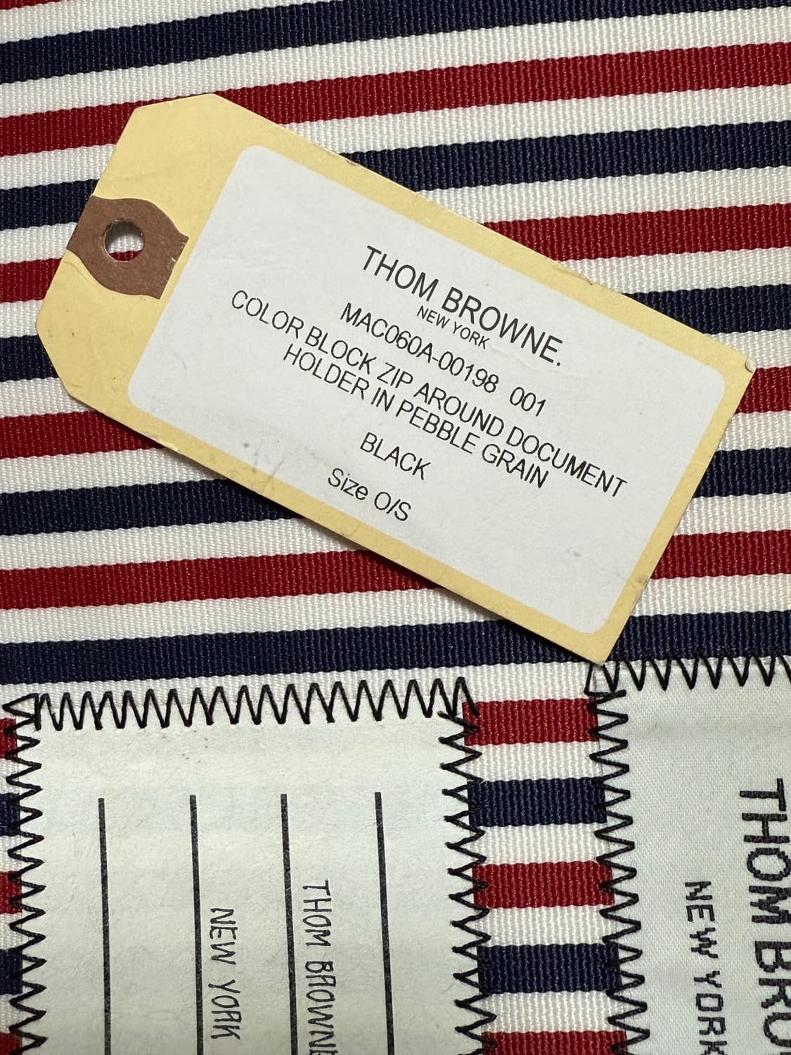 정품 톰브라운 클러치백 블랙/회색 상품이미지8