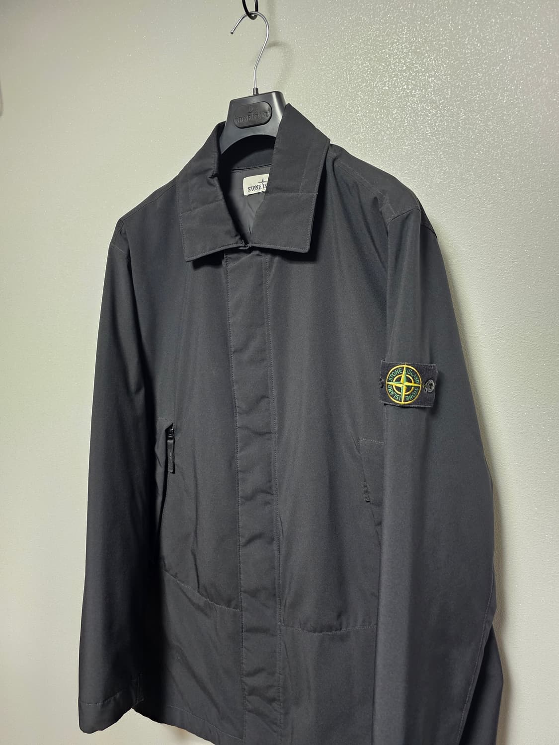 스톤아일랜드 소프트쉘 프리마로프트 코트 상품이미지9