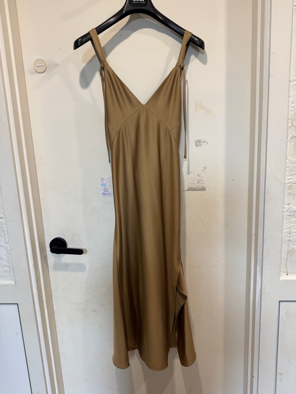 한섬 마인 새틴 원피스 상품이미지4