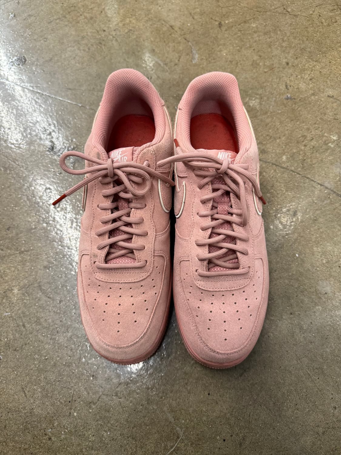 나이키 에어포스1 07 LV8 스웨이드 레드 275 상품이미지2