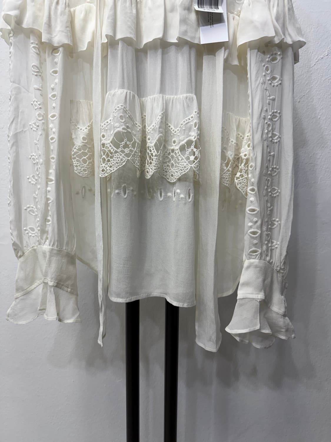 새제품) IRO 이로 한섬 아일렛 레이스 블라우스 34(55-66) 상품이미지4