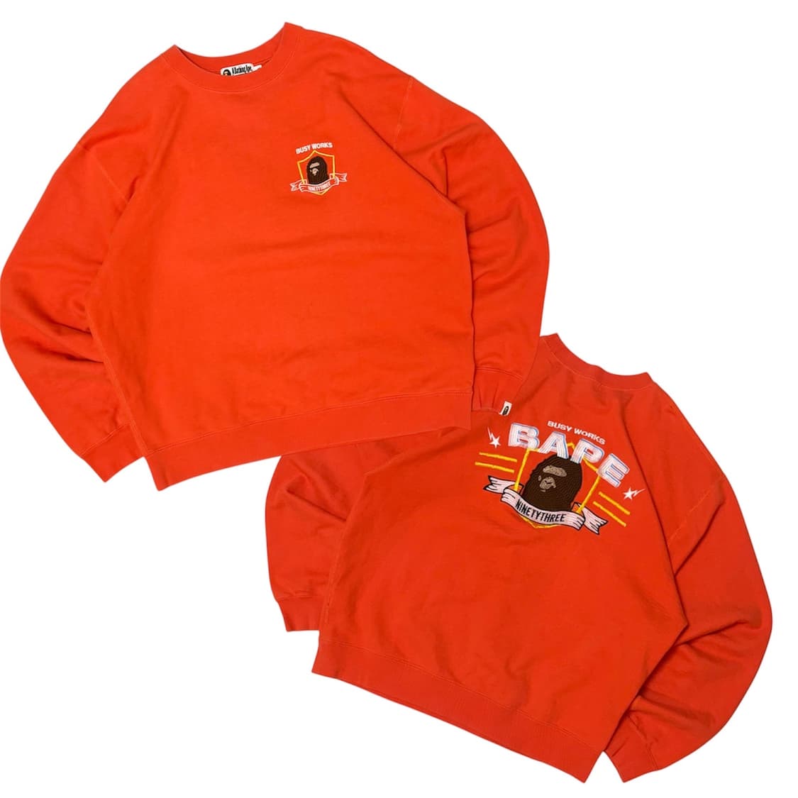 국내유일) 베이프 busy works 자수 맨투맨 오렌지 상품이미지1