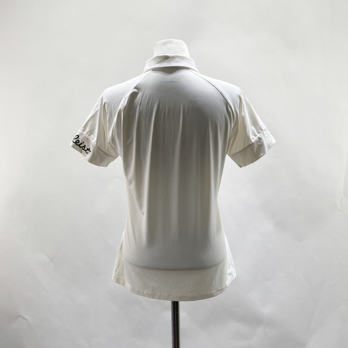 타이틀리스트 정품 여성카라반팔티 화이트 90 상품이미지3