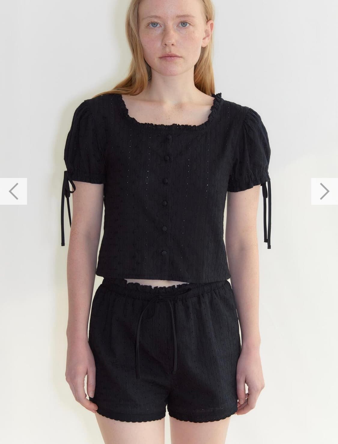  Sinoon Eyelet Blouse (Black) 시눈 상품이미지2