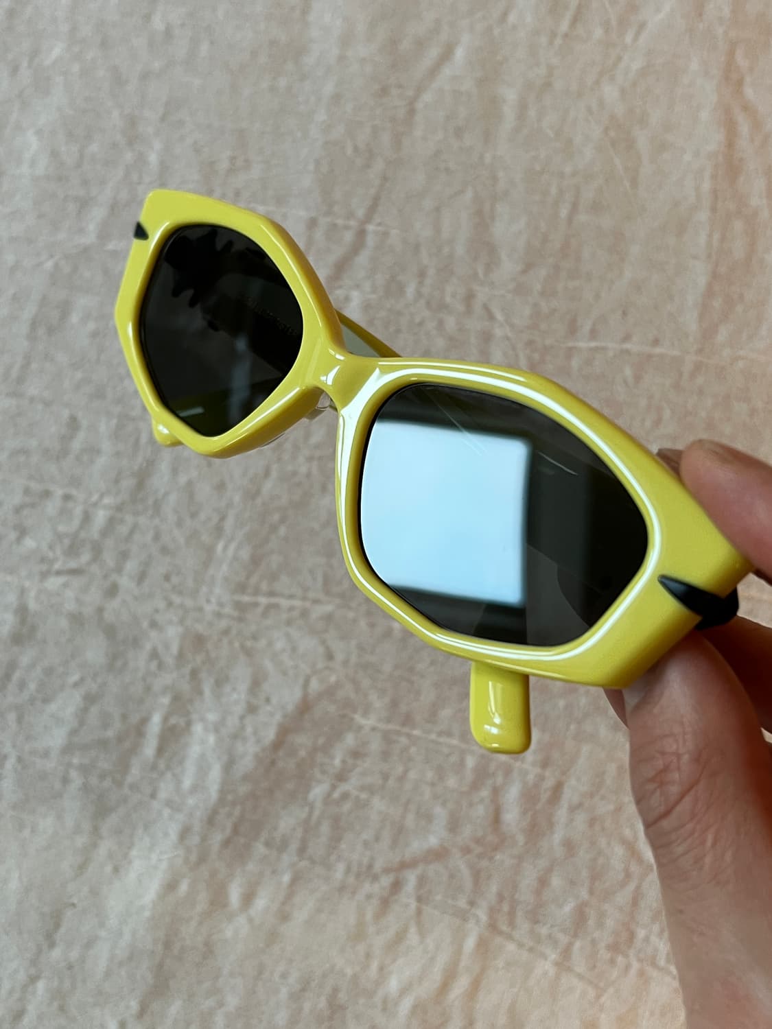 젠틀몬스터 산쿠안즈 실리스 YG1 (1회착용) 상품이미지6