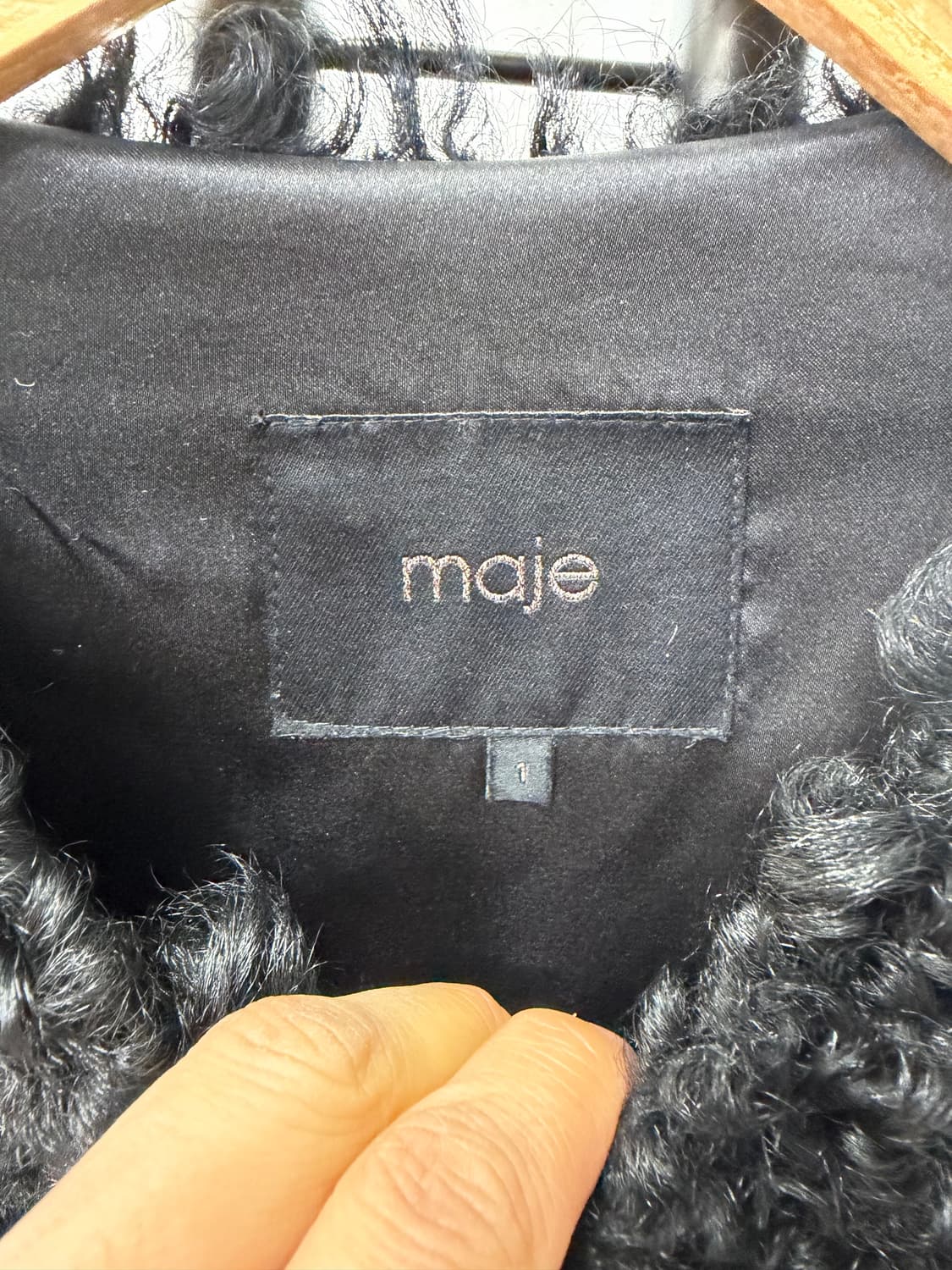 정품) maje 마쥬 블랙 리얼양털 자켓 1 상품이미지6