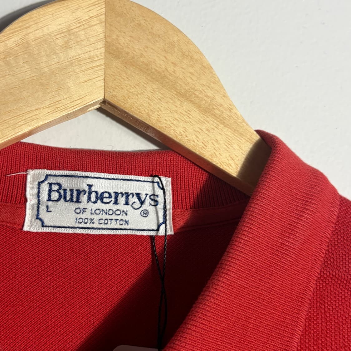 버버리 레드 카라티 (무료배송) 상품이미지2