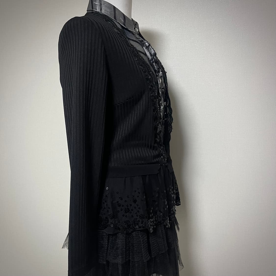 고스로리 공겜여주 실버 블라우스 로걀탑 상품이미지2