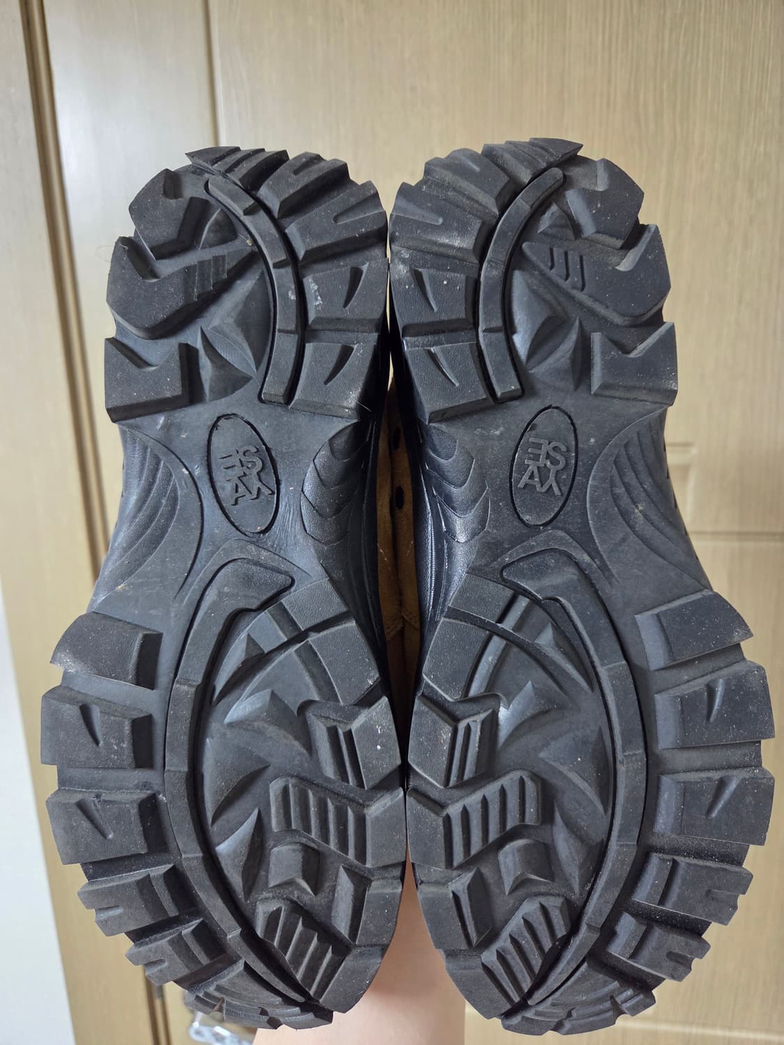 야세 포레스트 하이킹 슈즈 머스타드 275 상품이미지5