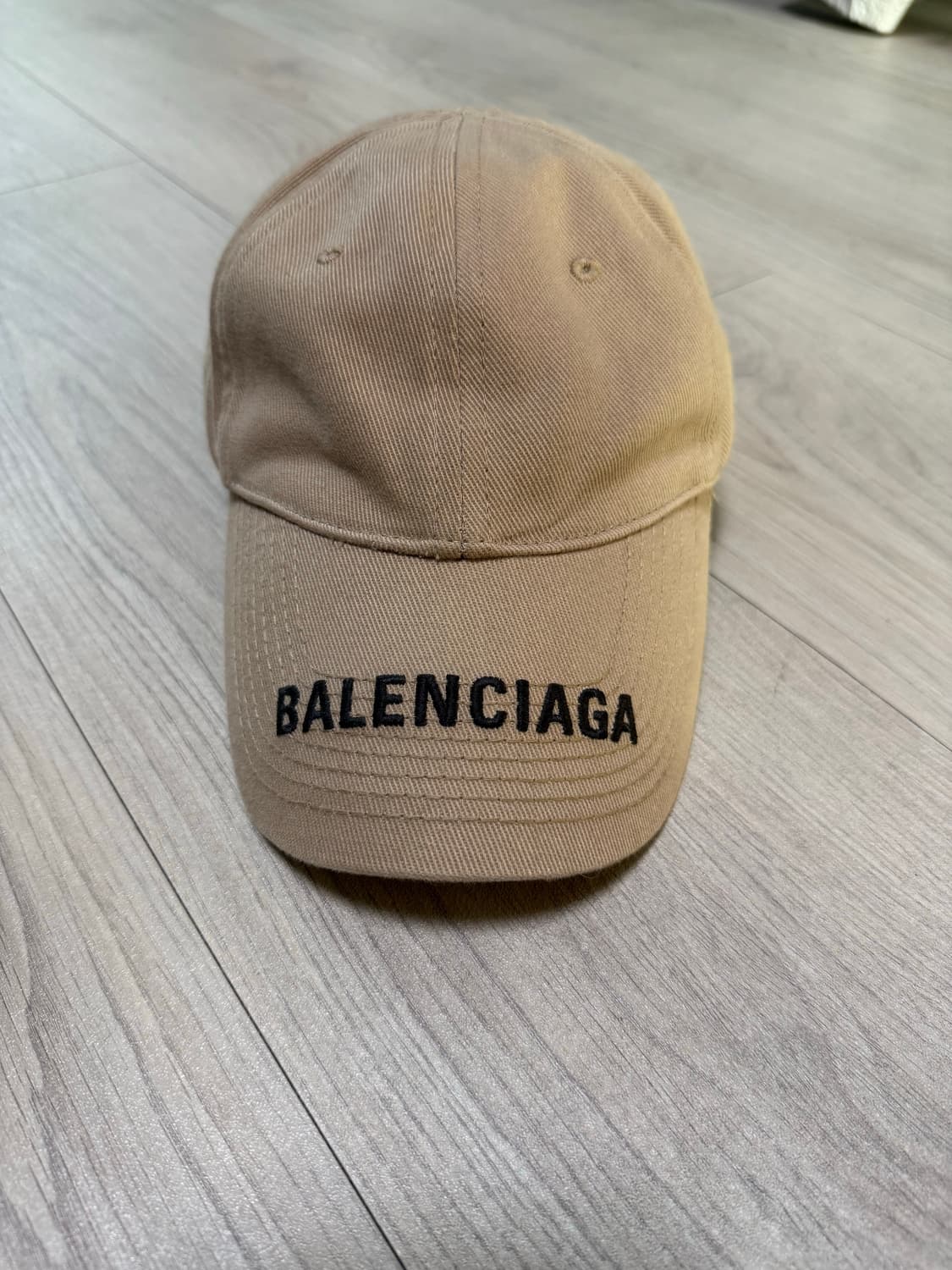 발렌시아가 볼캡 베이지 상품이미지1