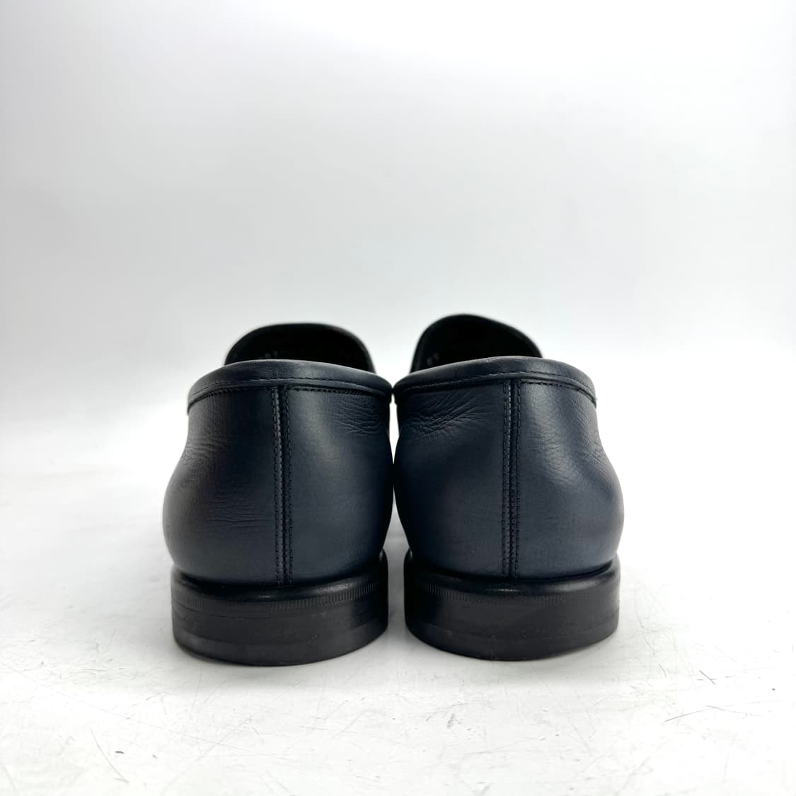 255) 페라가모 간치니 레더 로퍼 (다크네이비) 상품이미지5