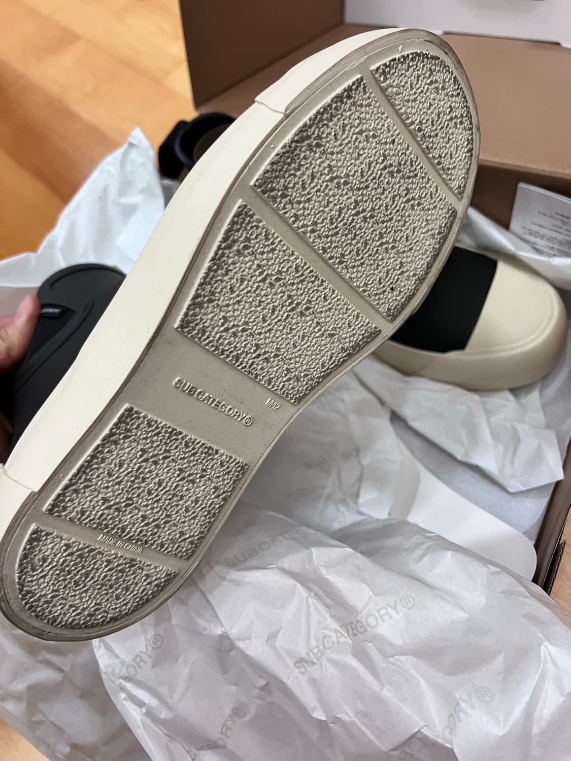 서브카테고리 장화 42사이즈 상품이미지2