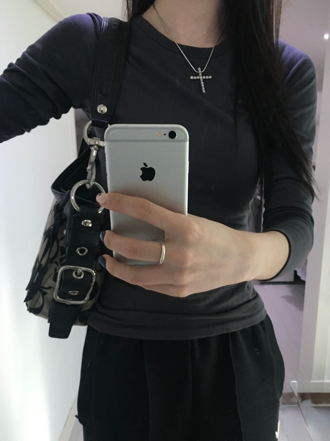 코치 시그니처 숄더 백(정품100%) 상품이미지2