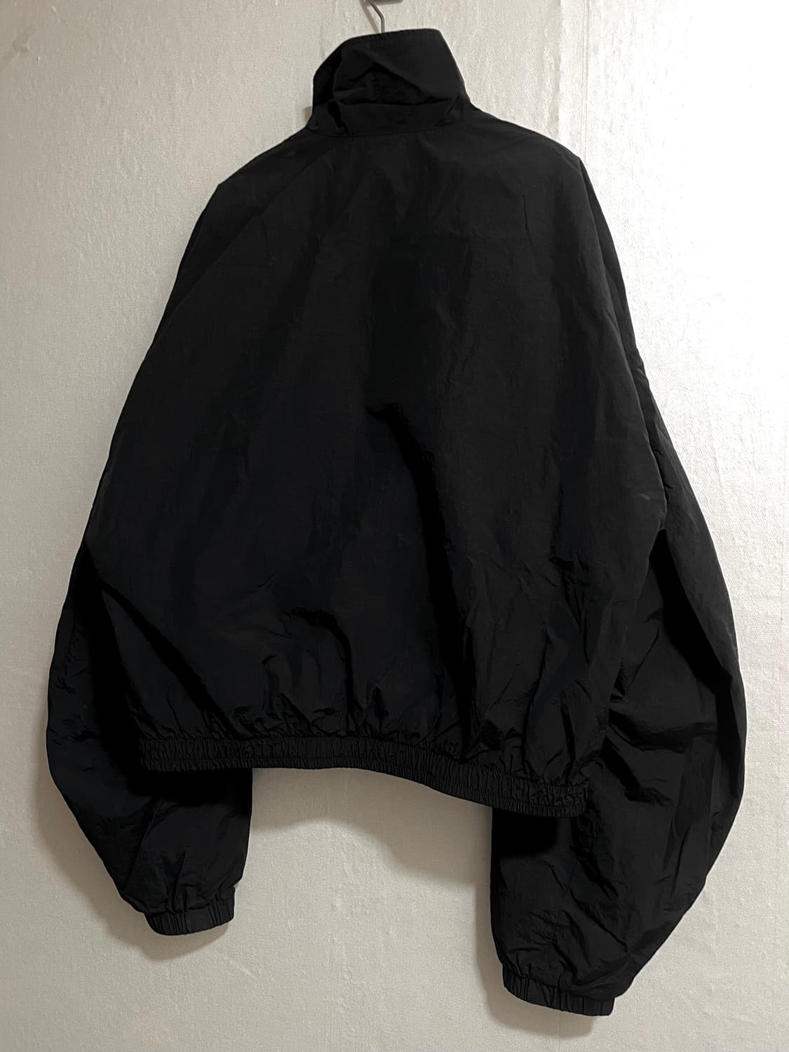 [032c] 032c 로고 패치 하이넥 트랙 자켓 상품이미지2