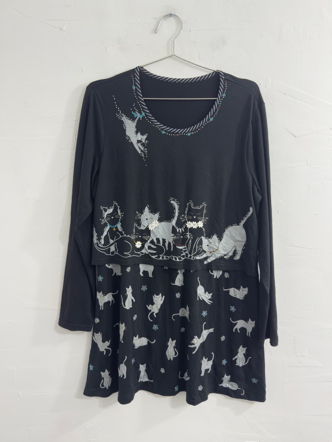 ciccarello cat printing longsleeve 상품이미지1