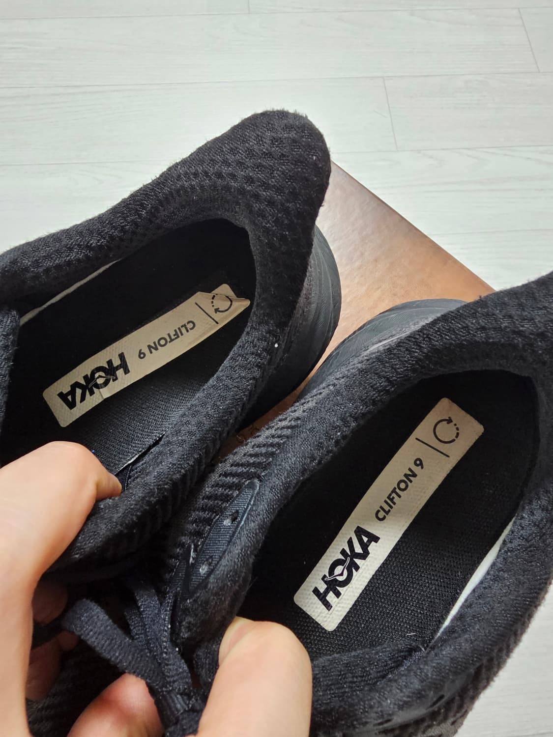 호카 클리프톤9 블랙 235 상품이미지2