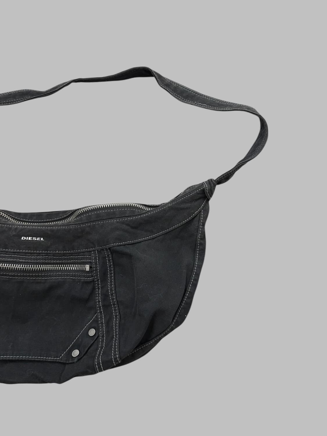 DIESEL canvas shoulder bag black  상품이미지3