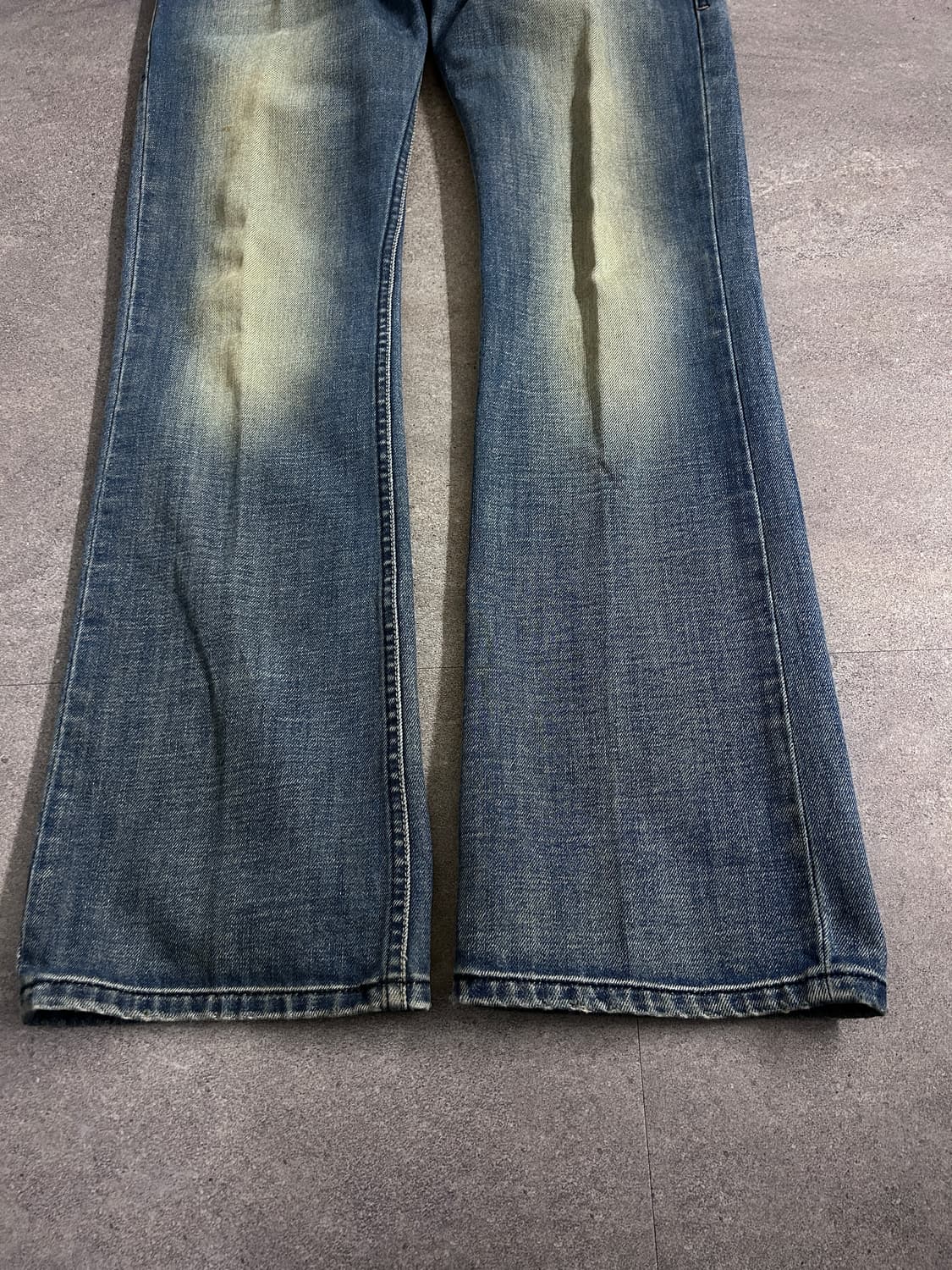 디젤 자티니 미드 워싱 데님 팬츠 상품이미지5