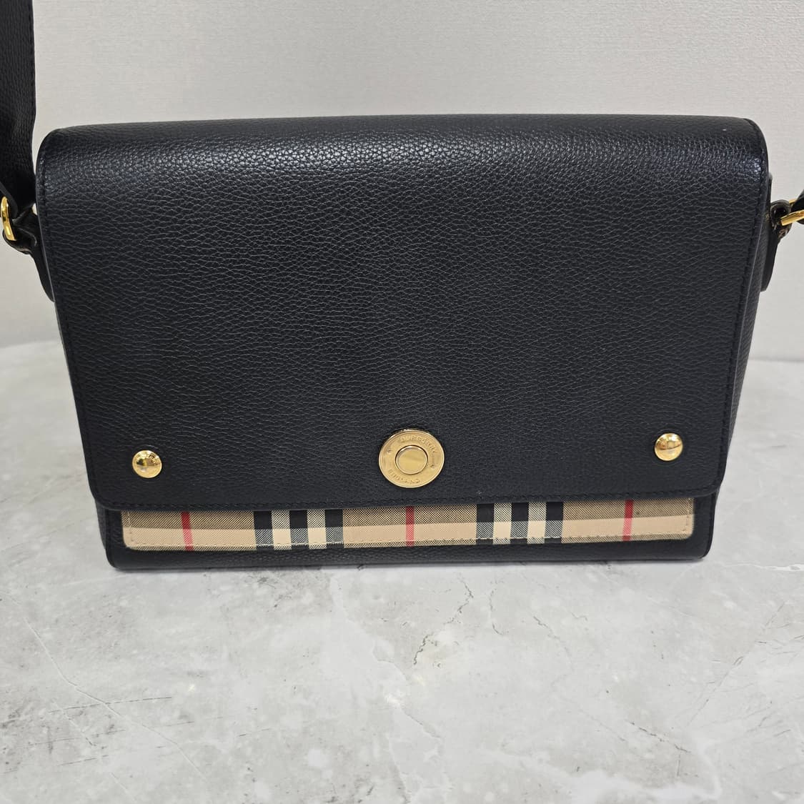 버버리 체크 노트 크로스백 판매 상품이미지3