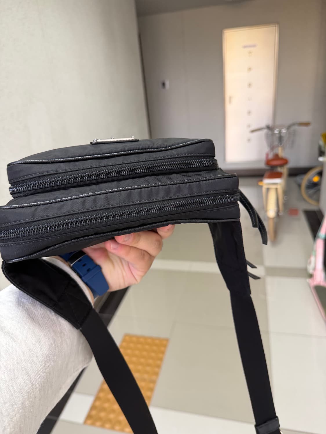 프라다 벨트백 상품이미지3