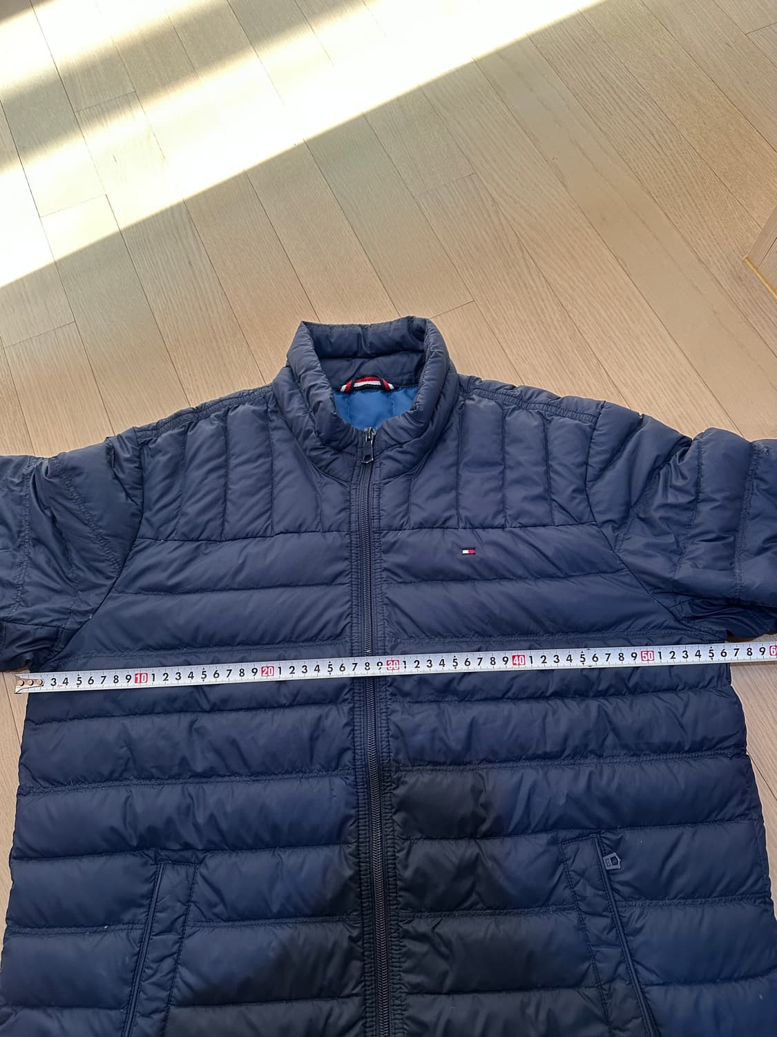 타미힐피거 남성 팩커블 오리털 경량패딩 M(100) 상품이미지4