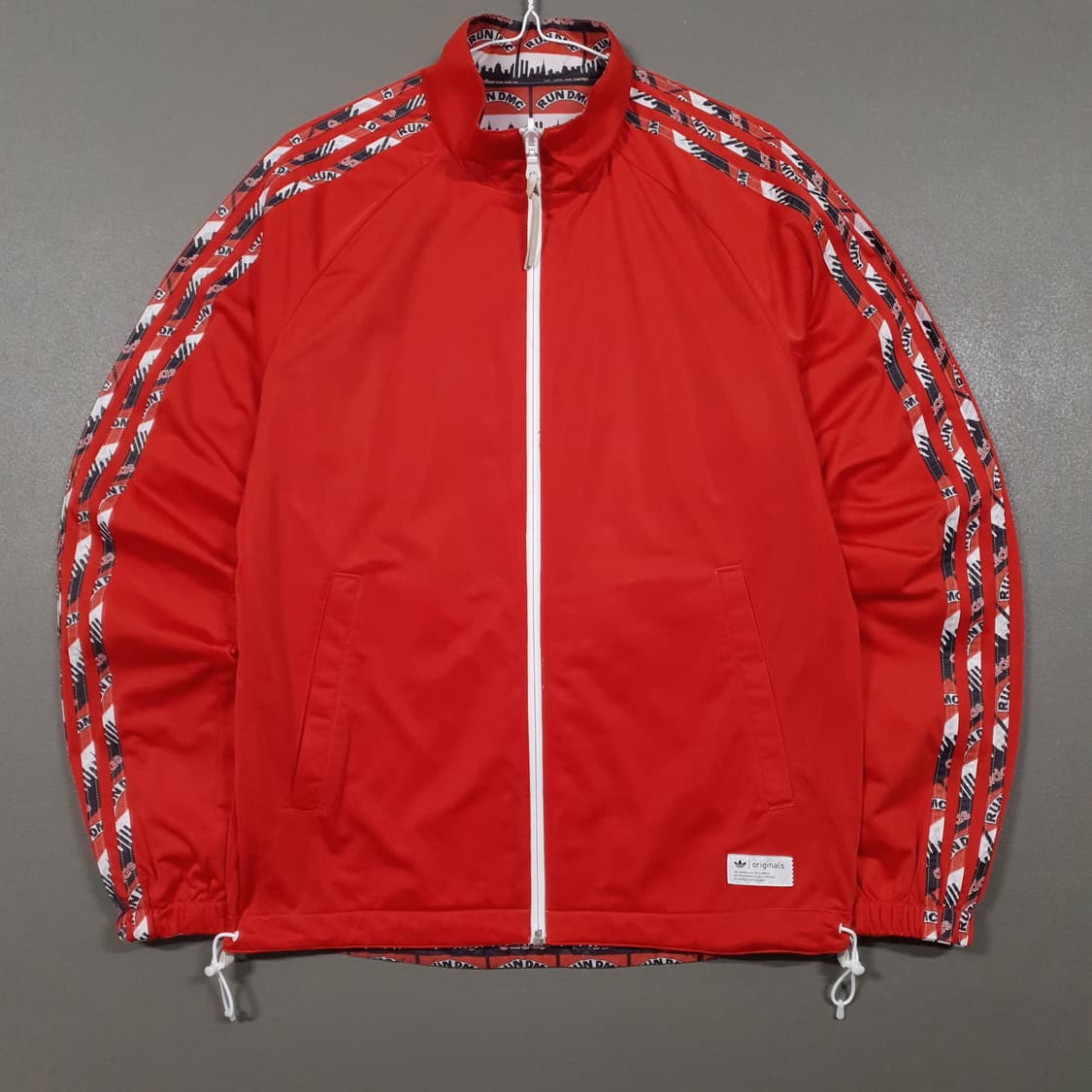 아디다스 X RUN DMC 콜라보 한정판 양면 리버서블 바람막이 져지 상품이미지2