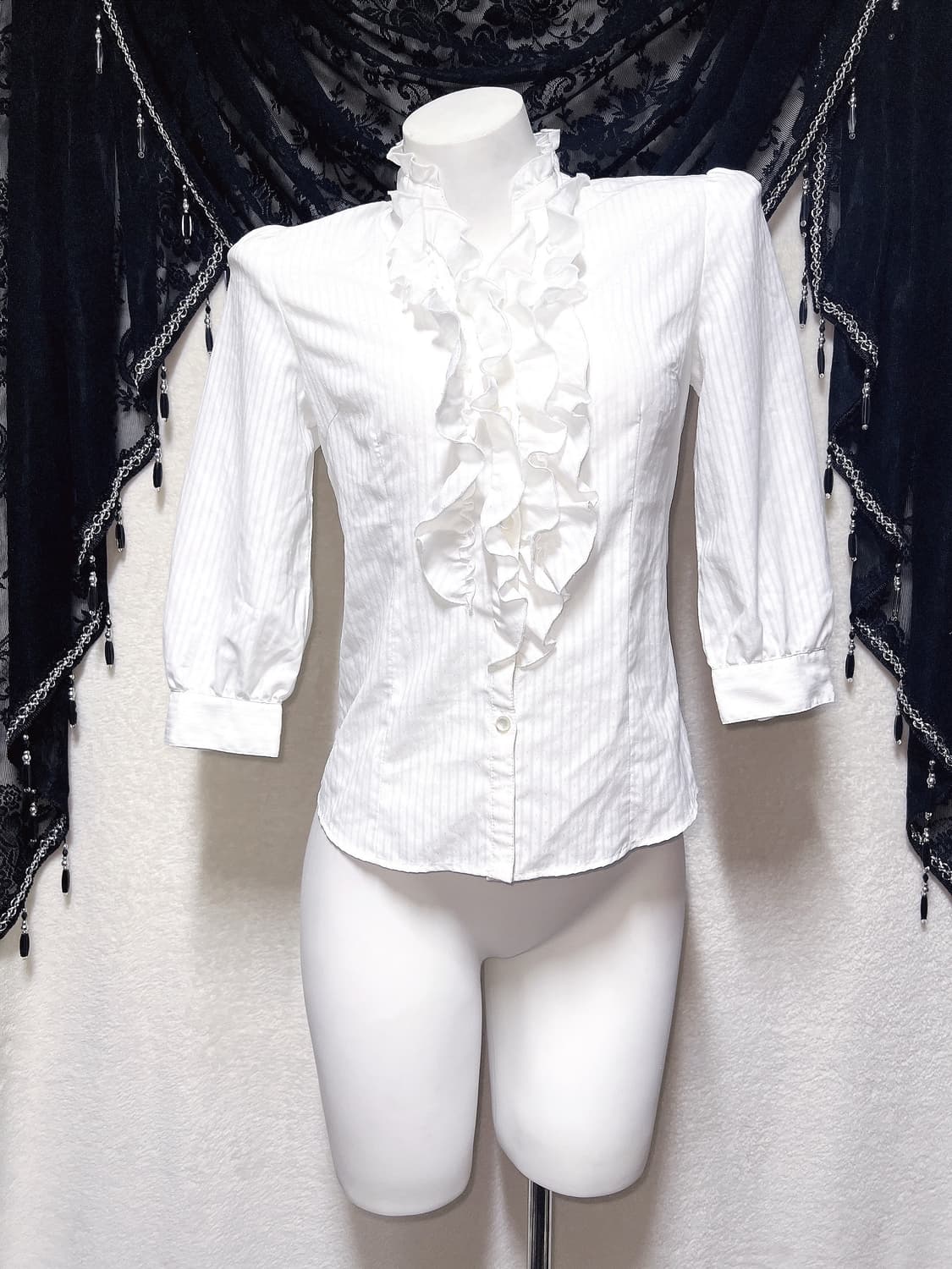 공겜여주 로맨틱고딕 갸루 화이트 프릴러플 블라우스 로걀탑 핀터 대장 일브 상품이미지6