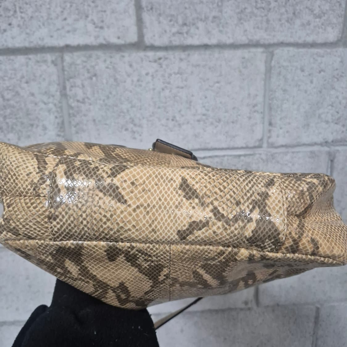 코치 파이톤 호보백 상품이미지7