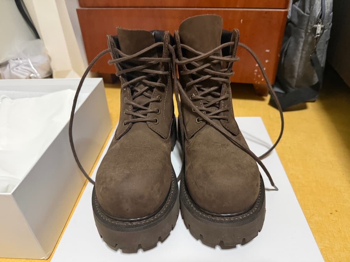 실 착용 1번 입니다 손이 안가서 판매합니다 풀박스 그대로 있습니다  상품이미지2