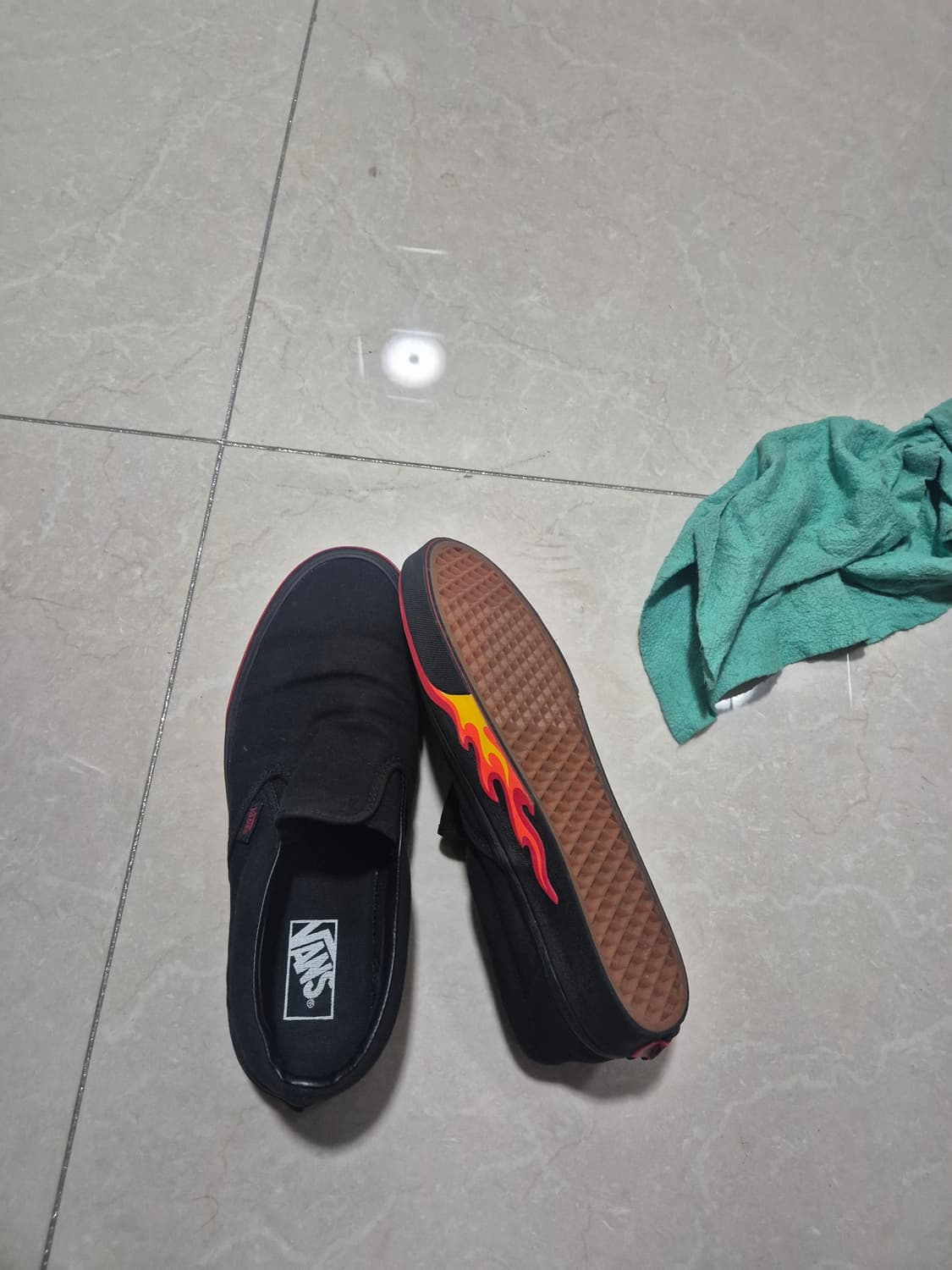 반스 슬립온 플레임월 상품이미지2