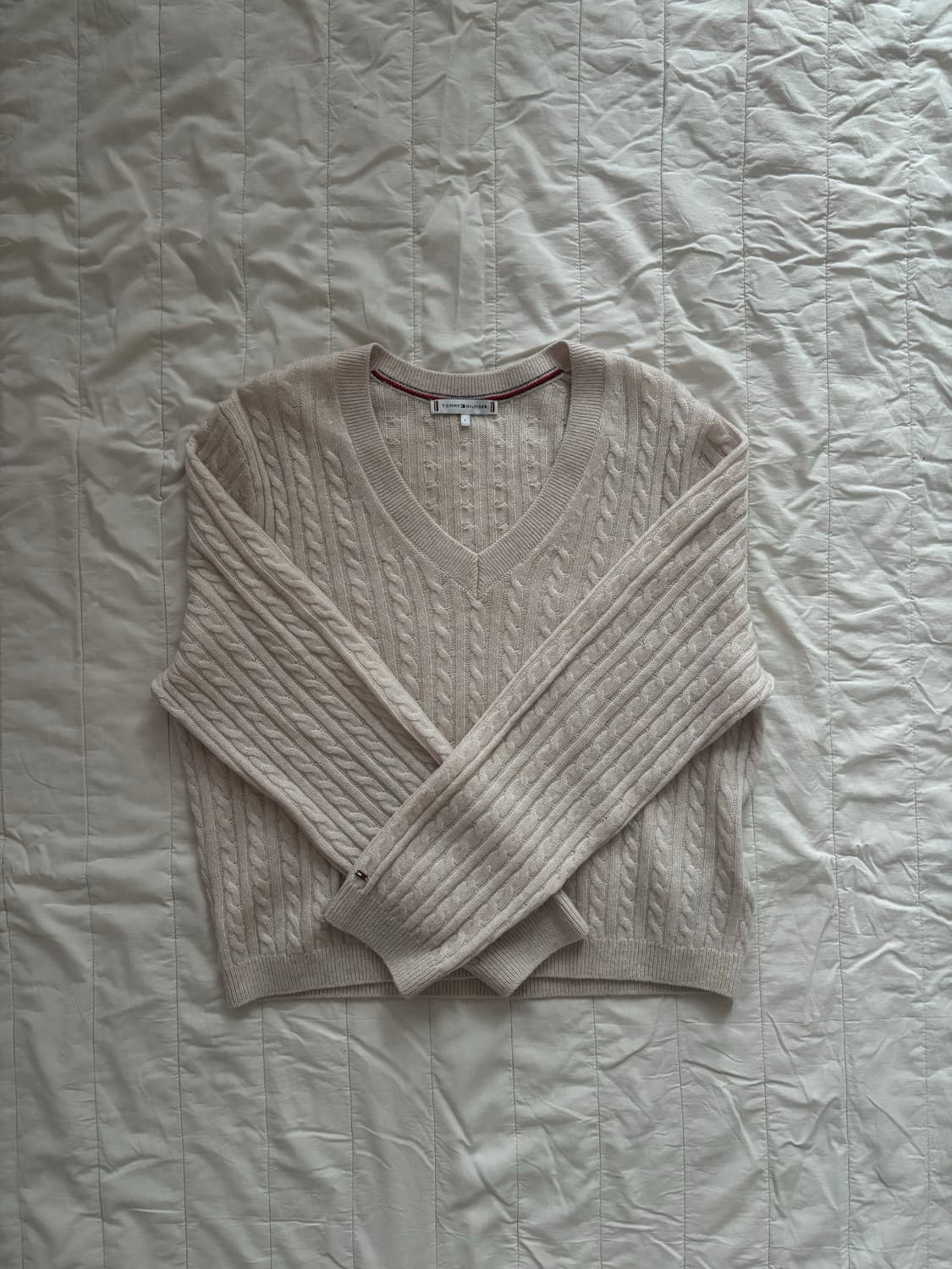 [Tommy Hilfiger] 타미힐피거 울 100 브이넥 니트 상품이미지2