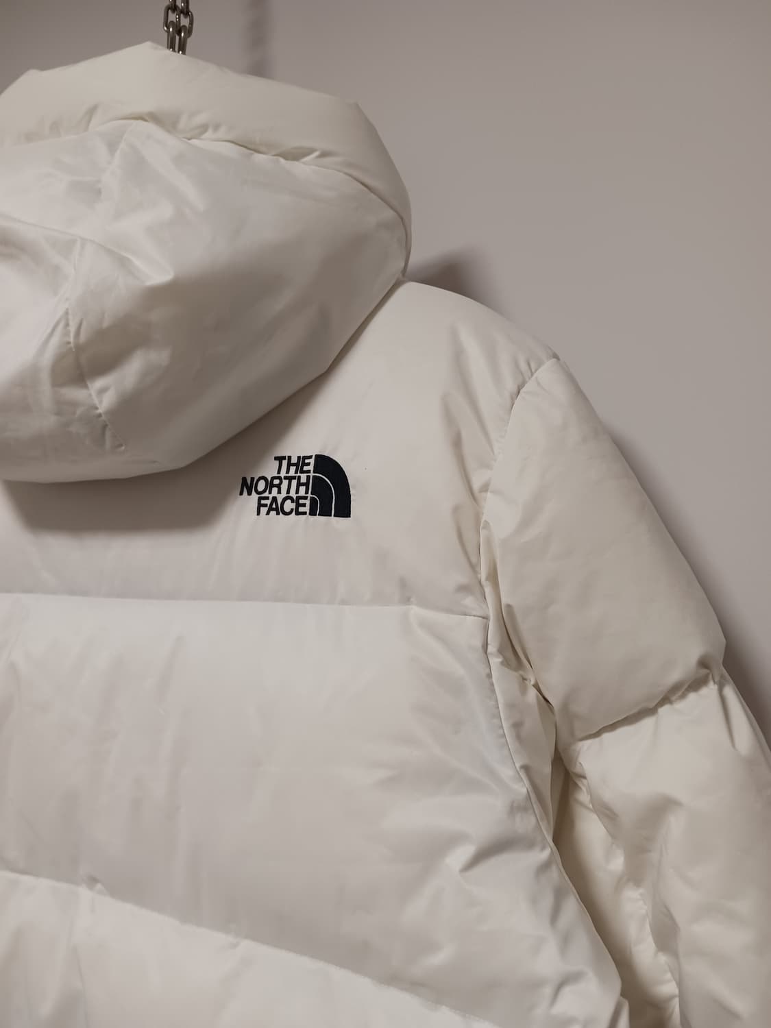 노스페이스 노스페이스 화이트 롱패딩 상품이미지9
