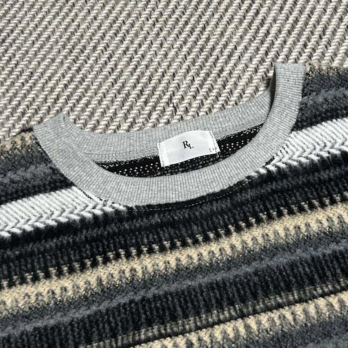 [XL] VTG 울 배색 스트라이프 니트 맨투맨 상품이미지3